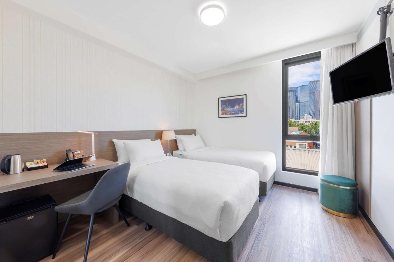 Best Western Queen Victoria Market Hotel Melbourne Exterior photo